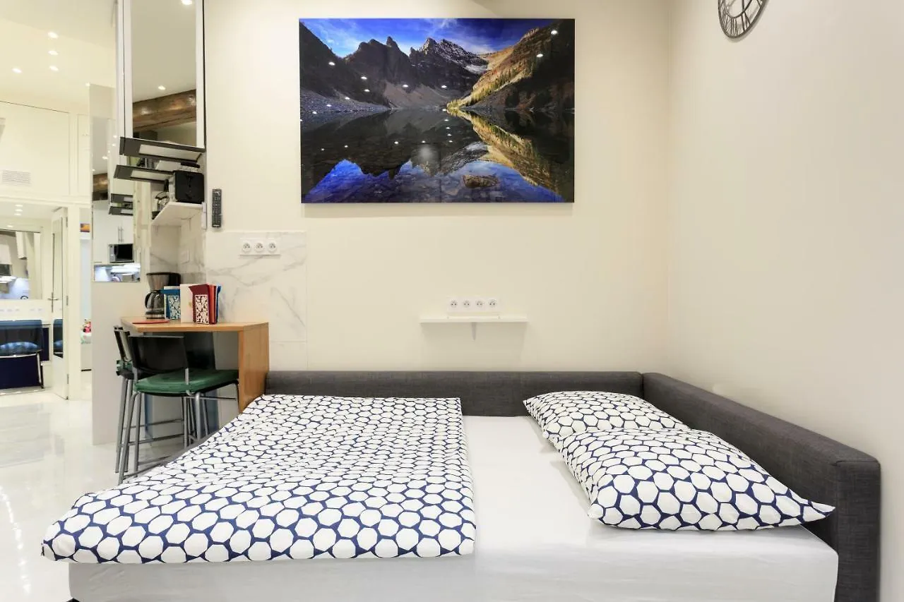 Apartman Louvre Luxury &