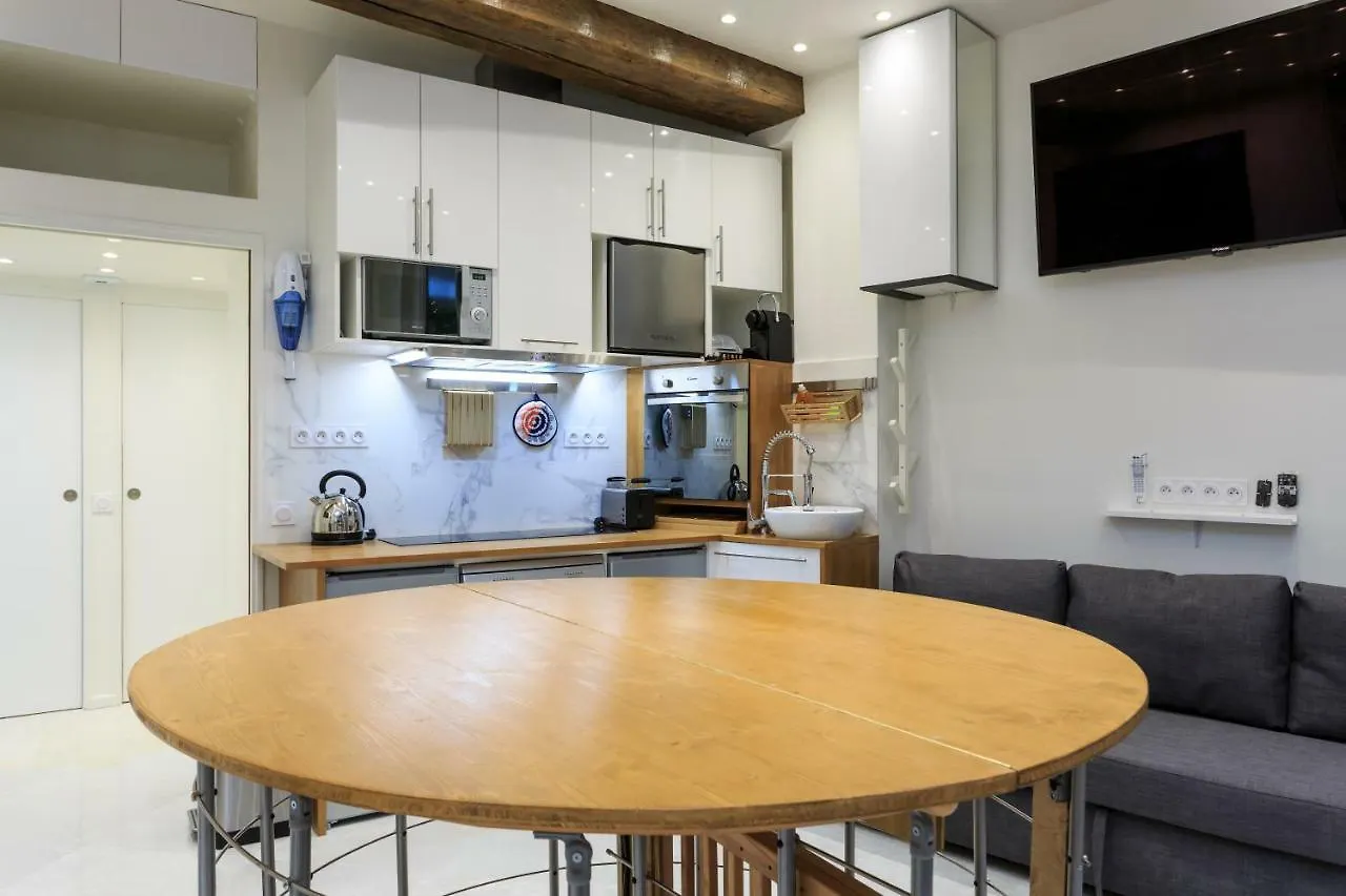 Apartman Louvre Luxury &